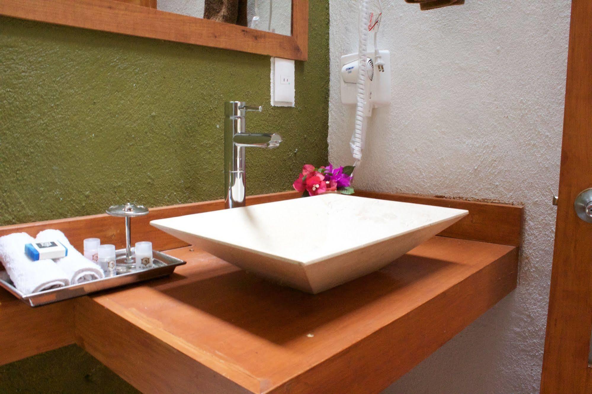 La Joya Del Viento Bed & Breakfast Valle de Bravo Exterior photo