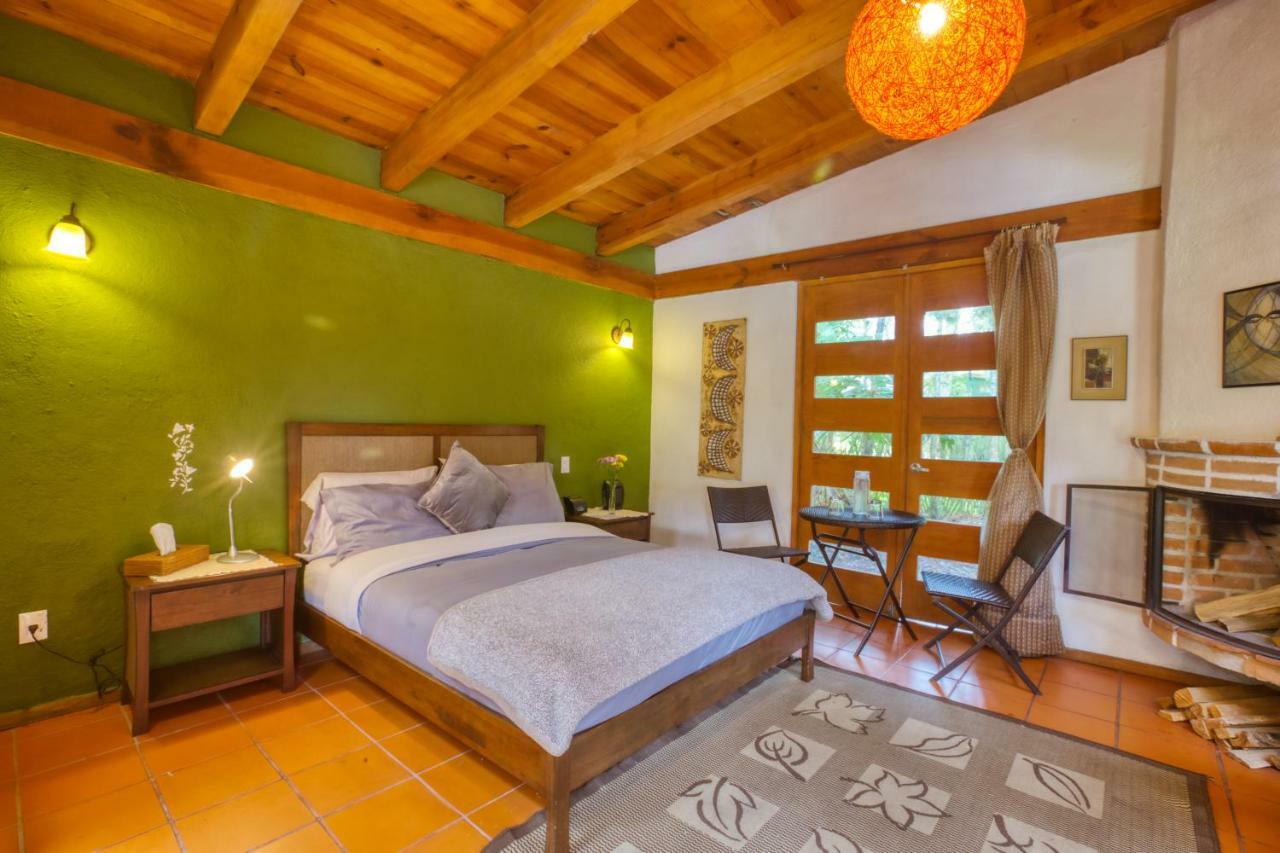 La Joya Del Viento Bed & Breakfast Valle de Bravo Exterior photo